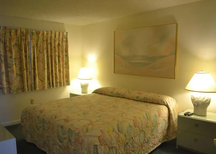 The Quarters Hotel Ocean City