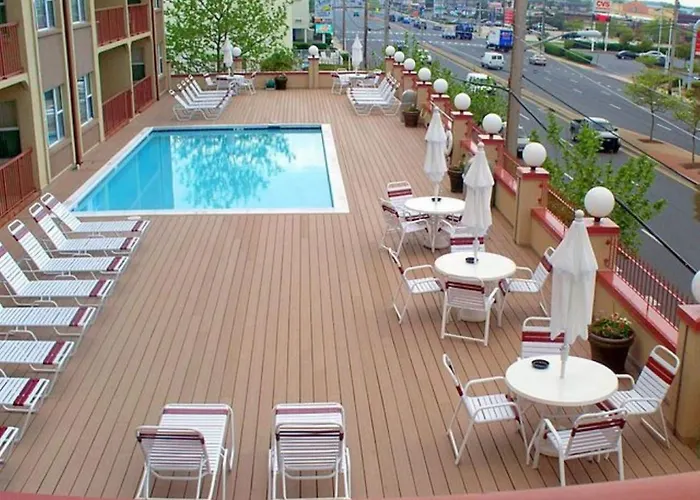 The Quarters Hotel 3*